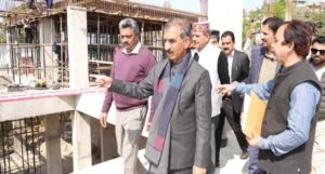 मुख्यमंत्री ने किया निर्माणाधीन जसकोट हेलीपोर्ट और बस&hellip;