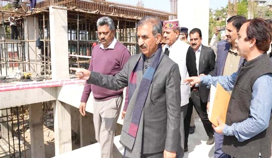 मुख्यमंत्री ने किया निर्माणाधीन जसकोट हेलीपोर्ट और बस…