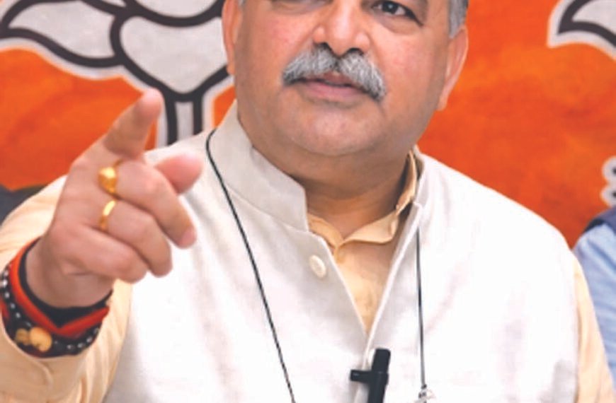 कांग्रेस सरकार पर हेराफेरी का आरोप : संदीपनी