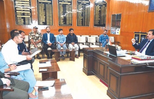 ग्रामीण क्षेत्रों में छोटी जल आपूर्ति योजनाएं जल…