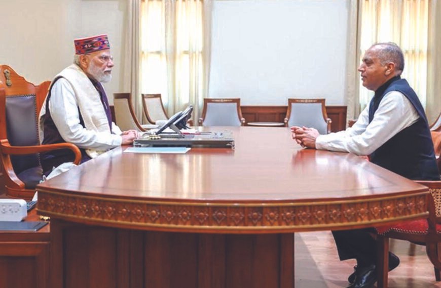 नेता प्रतिपक्ष जयराम ठाकुर ने मीडिया से बातचीत&hellip;