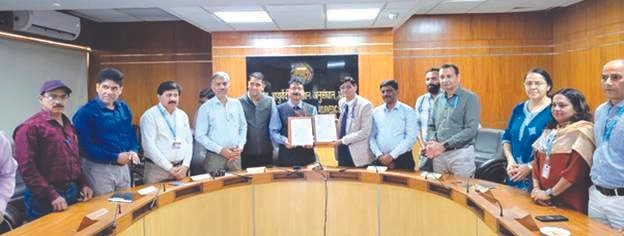 आयुर्वेद अनुसंधान 13 भाषाओं में उपलब्ध