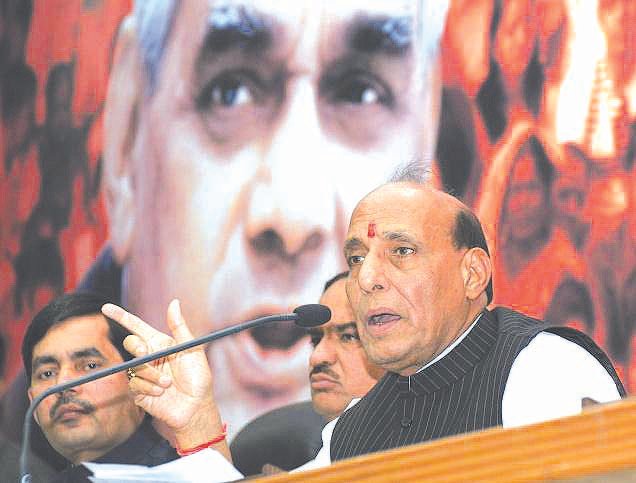 रक्षा निर्यात रिकॉर्ड 38,424 करोड़ रुपए तक पहुंचा