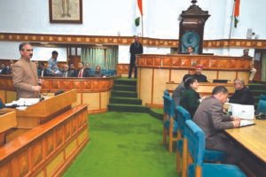 दल-बदल पर सख्ती, अयोग्य विधायकों को नहीं मिलेगी&hellip;