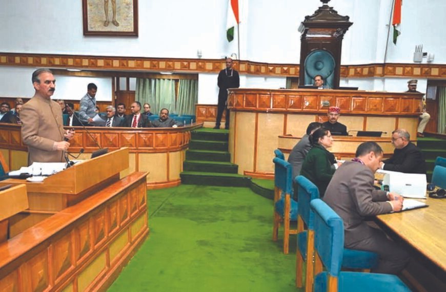 दल-बदल पर सख्ती, अयोग्य विधायकों को नहीं मिलेगी&hellip;