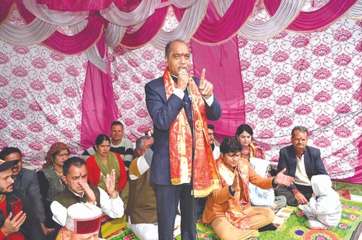 व्यवस्था परिवर्तन वाली सरकार हिम केयर का जीवन लेने पर उतारू : जयराम ठाकुर