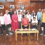 राज्यपाल ने दिव्यांगजनों को कृत्रिम अंग वितरित किए
