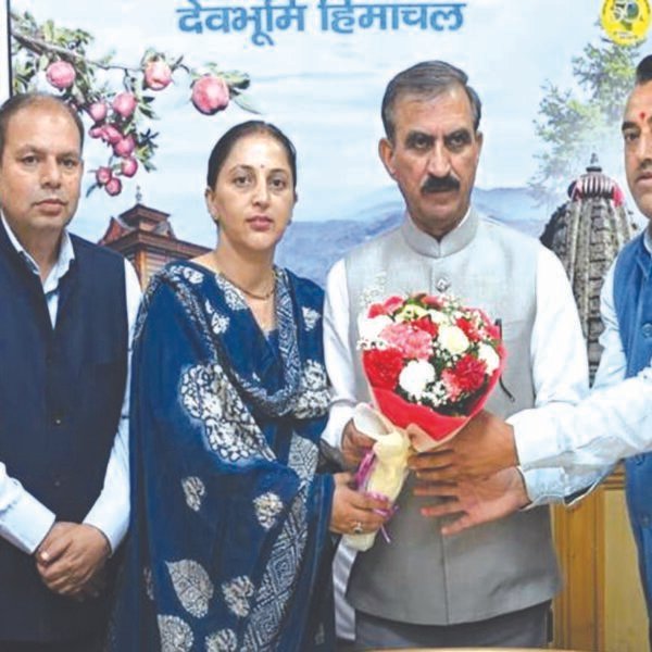 चौपाल क्षेत्र के प्रतिनिधिमंडल ने मुख्यमंत्री से भेंट&hellip;