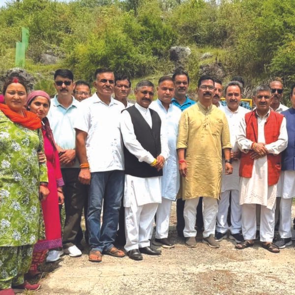 दाड़लाघाट किसान मोर्चा ने पौधारोपण एवं प्राकृतिक खेती&hellip;