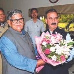 मुख्यमंत्री ने पंजाब के राज्यपाल के समक्ष हिमाचल प्रदेश से जुड़े महत्त्वपूर्ण मुद्दे उठाए