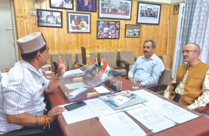पंचायतों को सौर ऊर्जा से आत्मनिर्भर बनाने की दिशा में कार्य कर रही प्रदेश सरकार: केवल सिंह पठानिया