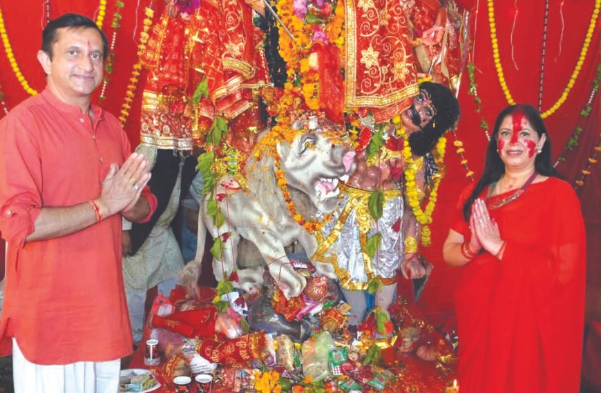 विजयदशमी पर सिंदूर उत्सव के साथ माँ दुर्गा&hellip;